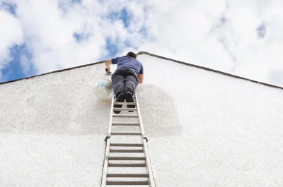 Peinture extérieure à Tuffé Val de la Chéronne — façades et ravalement
